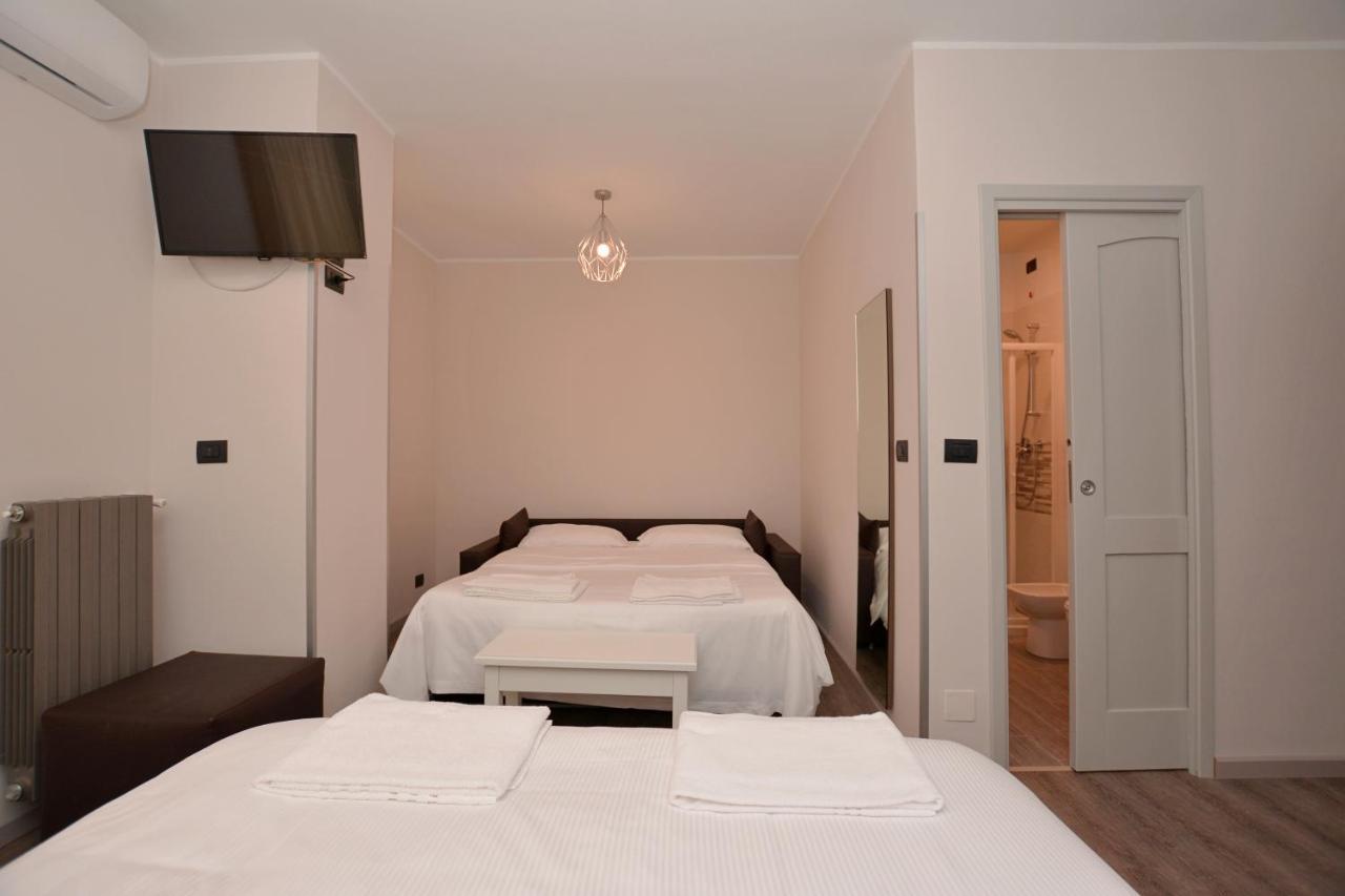 Hotel & Apartments " Perpoin " Saluzzo Exterior photo